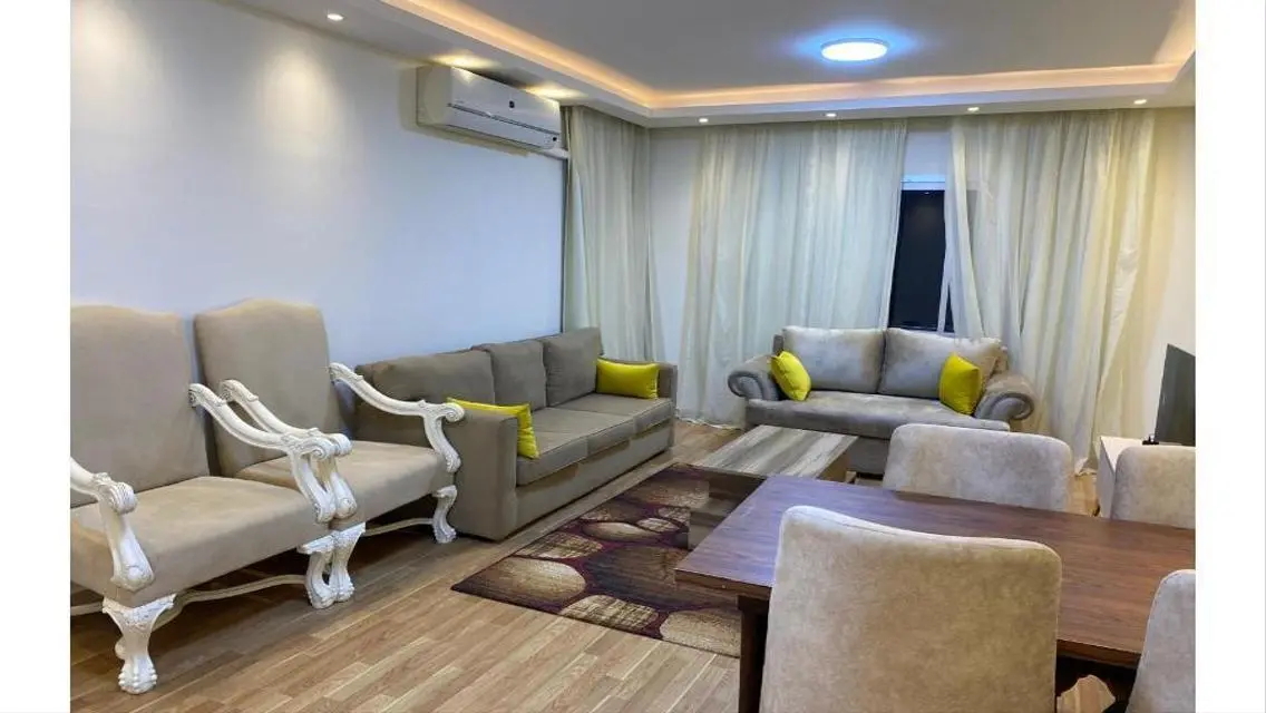 Charming Apartment of 34 Meters with Balcony & Security