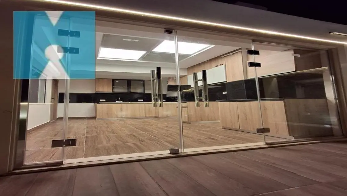 Luxury Apartment with Spacious Layout in the Heart of the City