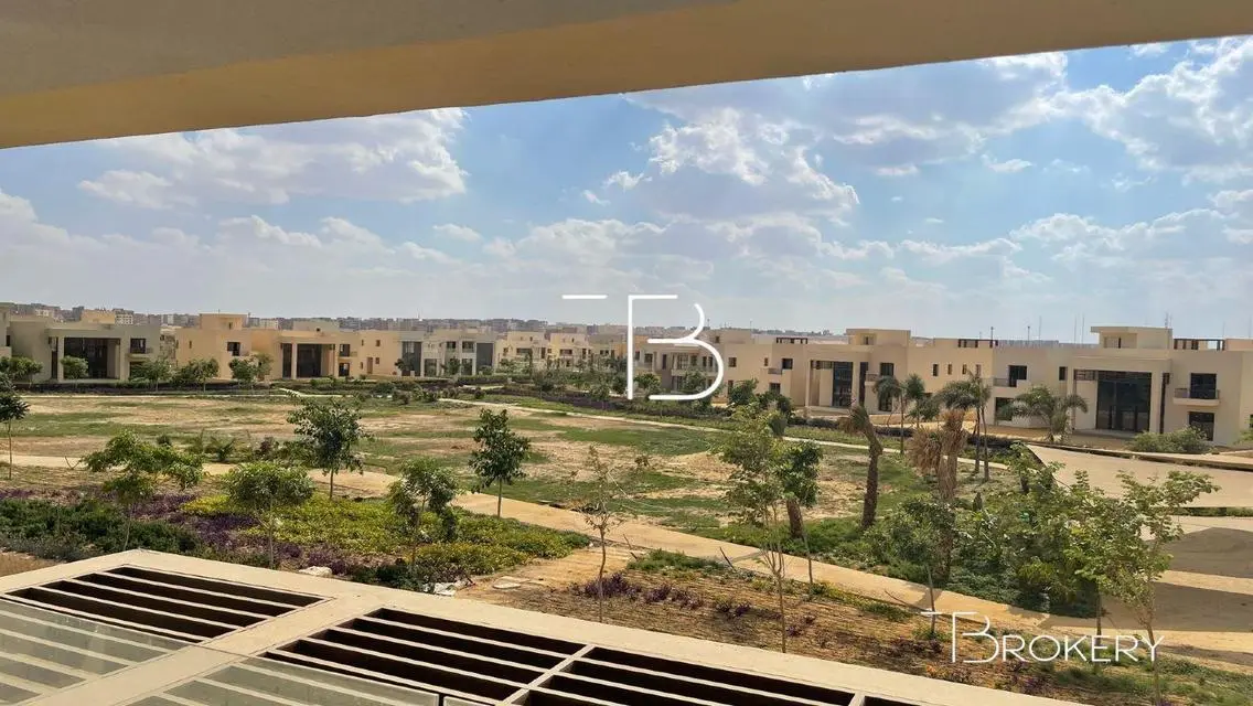 فيلا من طراز فخم بموقع متميز في O-West