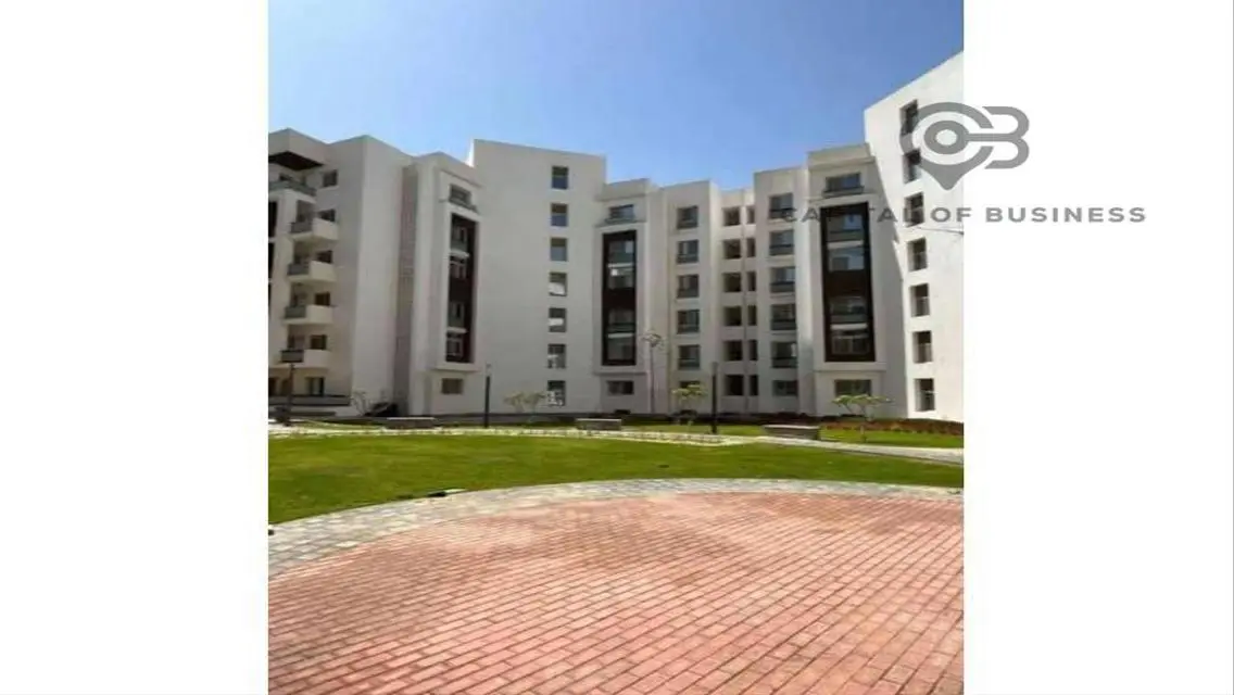 شقة فاخرة في مجمع سكني متميز