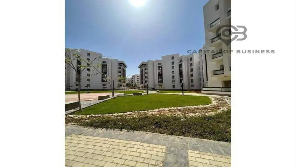 شقة فاخرة في مجمع سكني متميز