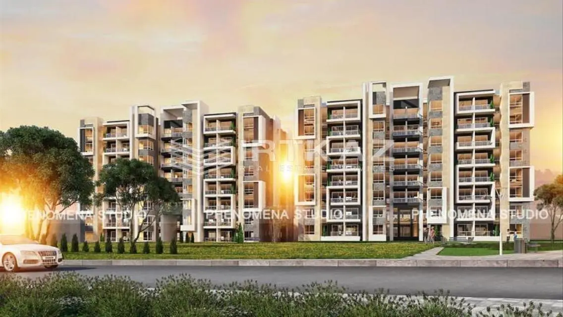 Luxury Apartment with Spacious Layout in the Heart of the City