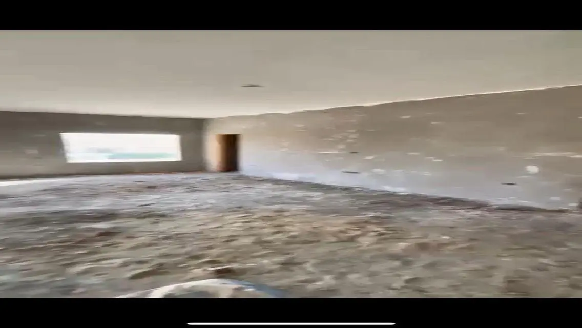 شقة رائعة للبيع بمساحة واسعة