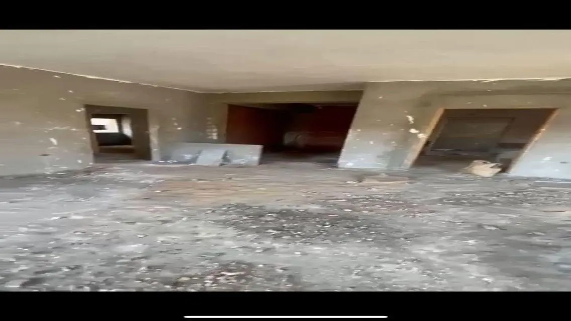 شقة رائعة للبيع بمساحة واسعة