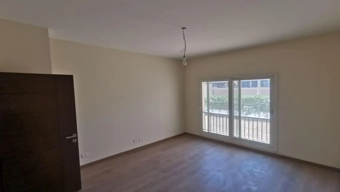 Luxurious Apartment for Sale in 90 Avenue, 156 sqm