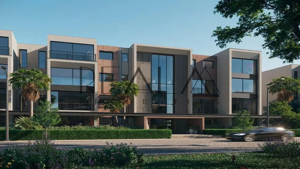 Luxurious Villa Overlooking Lakes with Private Pool and Garden