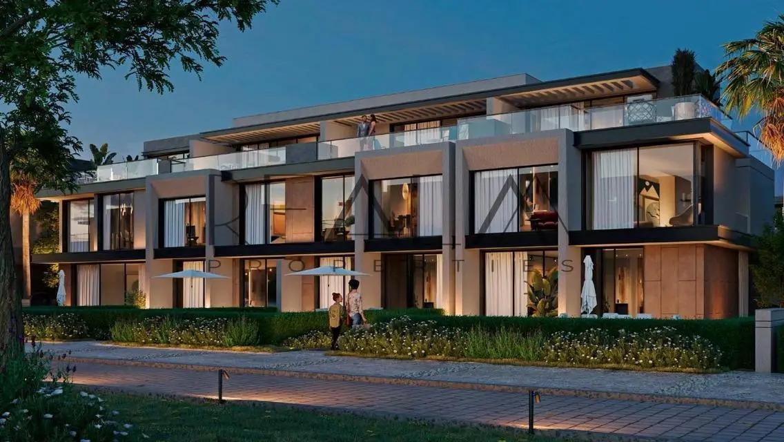 Luxurious Villa Overlooking Lakes with Private Pool and Garden
