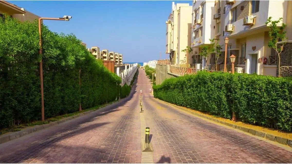 فيلا فاخرة بتصميم متميز في قلب المدينة