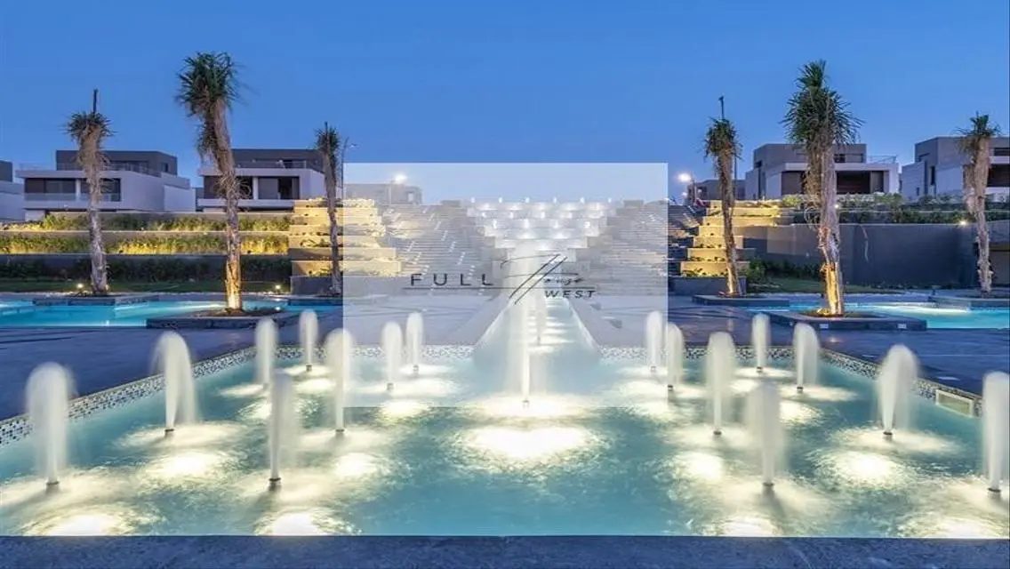 Luxurious Villa with 700 sqm Space, Private Pool, and Garden