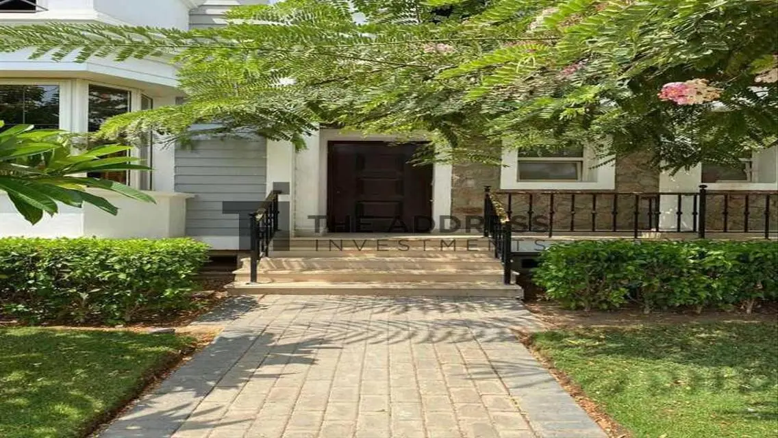 Luxurious Villa with Private Pool and Garden in Prime Location