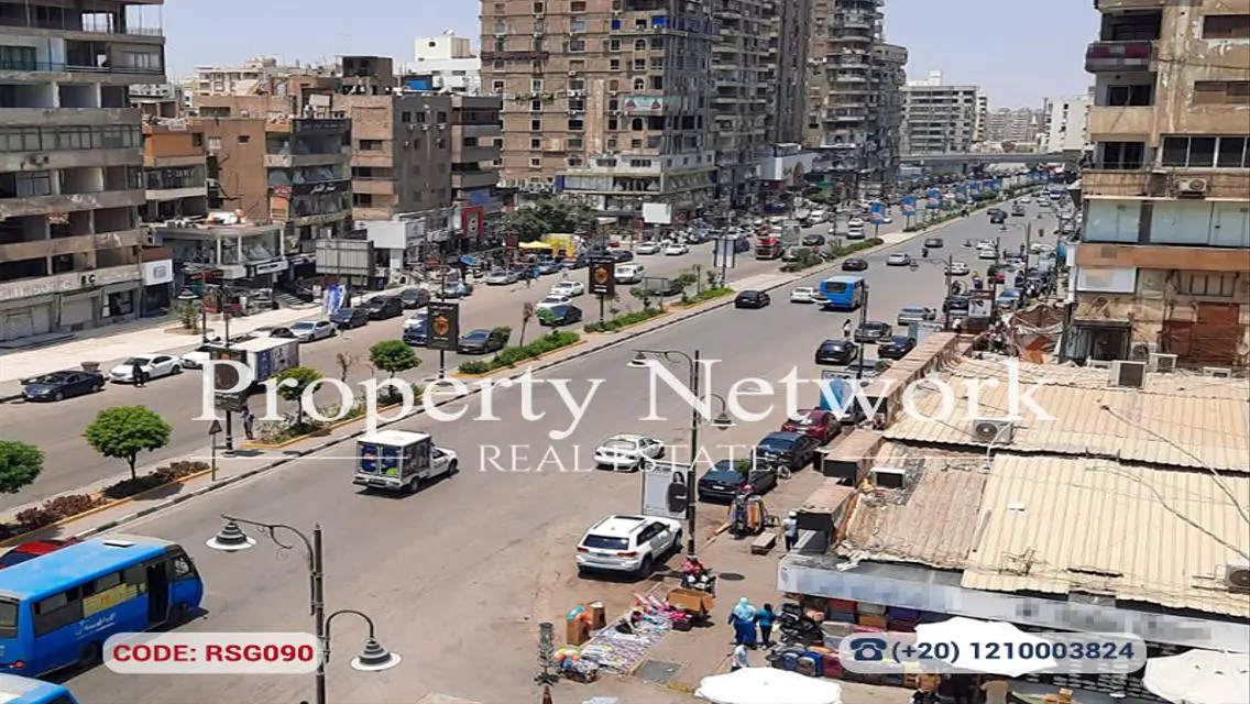 Luxury Apartment with 250 sqm in the Heart of the City