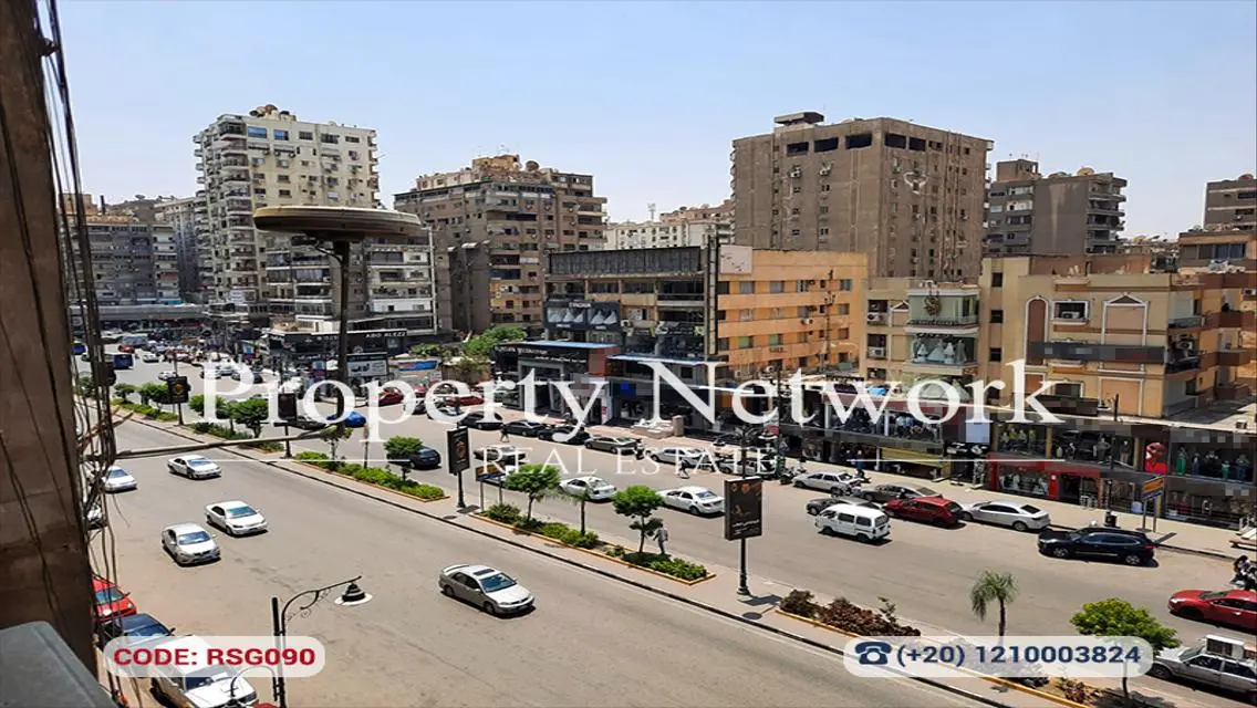 Luxury Apartment with 250 sqm in the Heart of the City