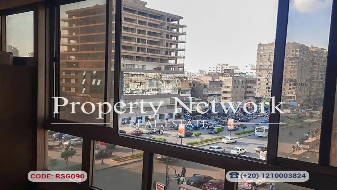 Luxury Apartment with 250 sqm in the Heart of the City