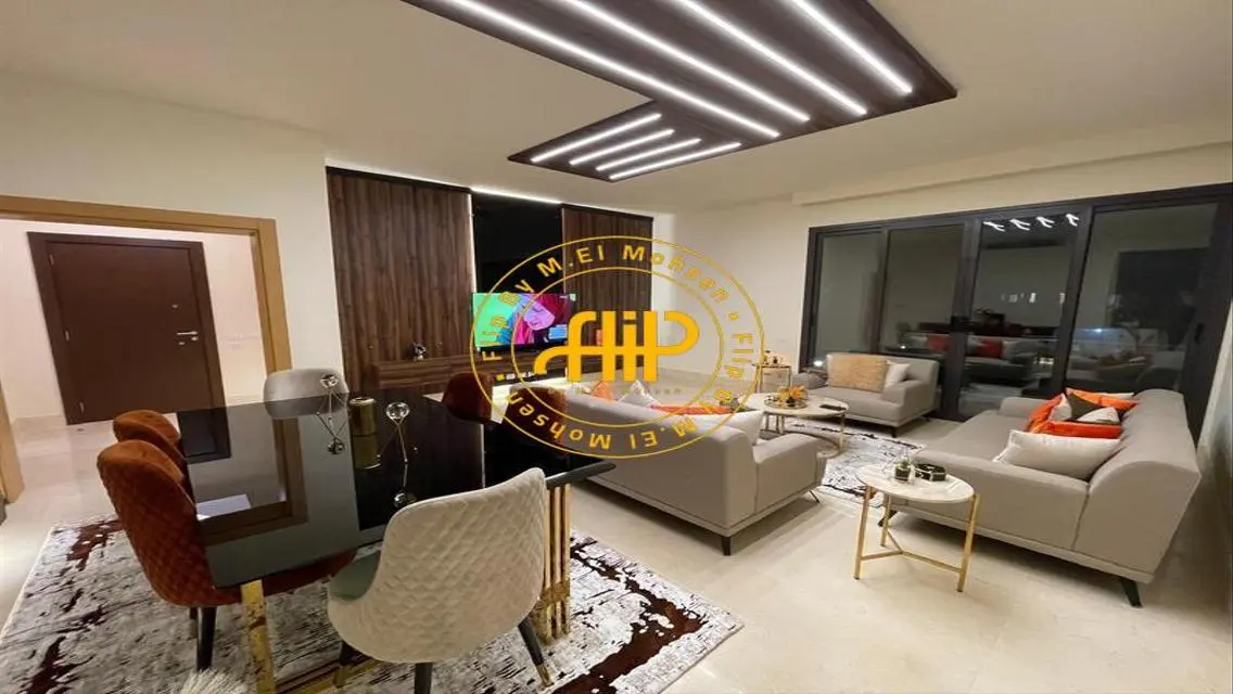 Luxurious Apartment with Spacious Design