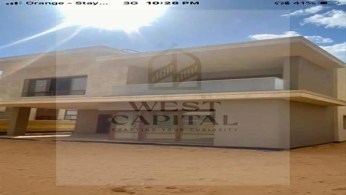 شقة فاخرة بمساحة واسعة مع حديقة خاصة