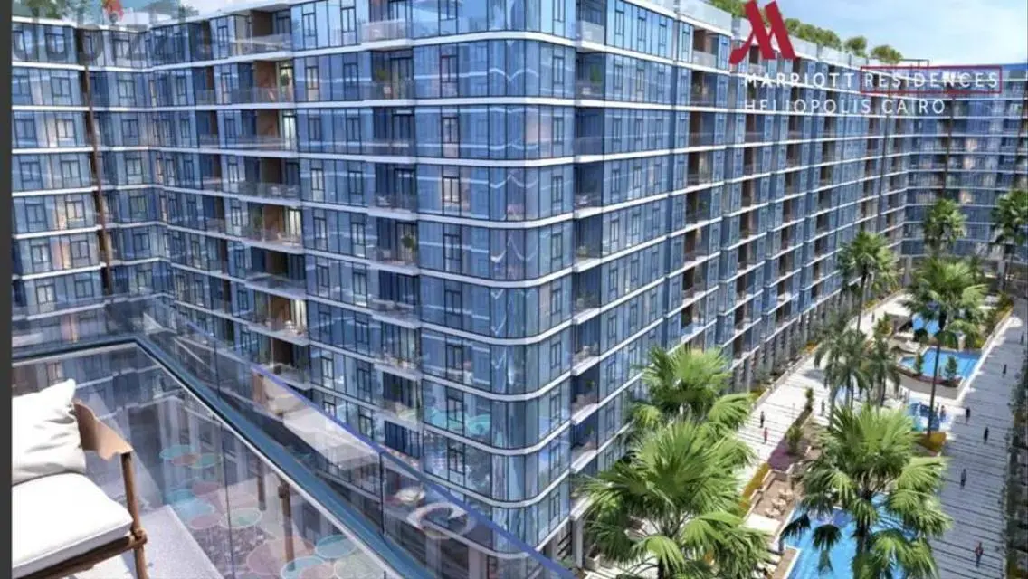 Luxury Apartment with Pool and Prime Location