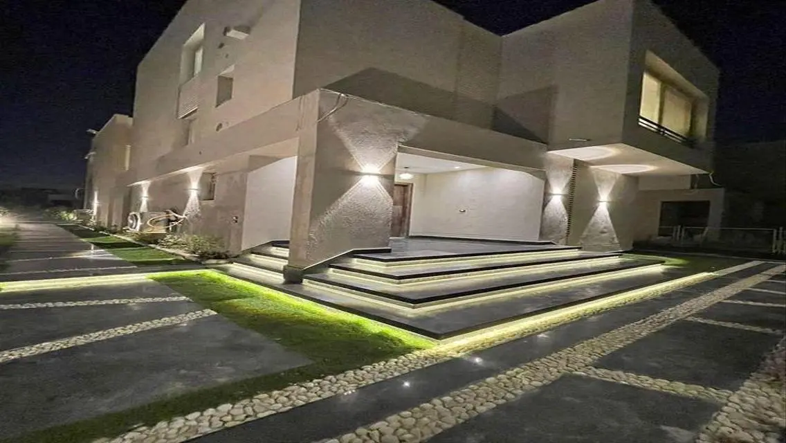 Stunning Villa for Sale with Spacious Layout and Luxurious Amenities
