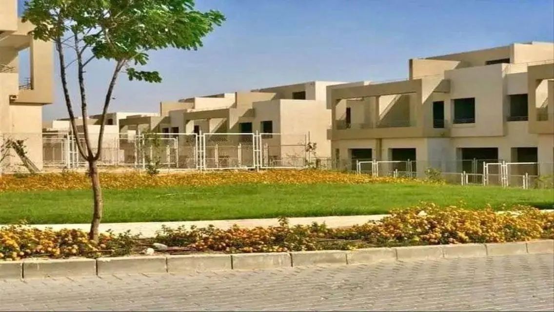 Stunning Villa for Sale with Spacious Layout and Luxurious Amenities