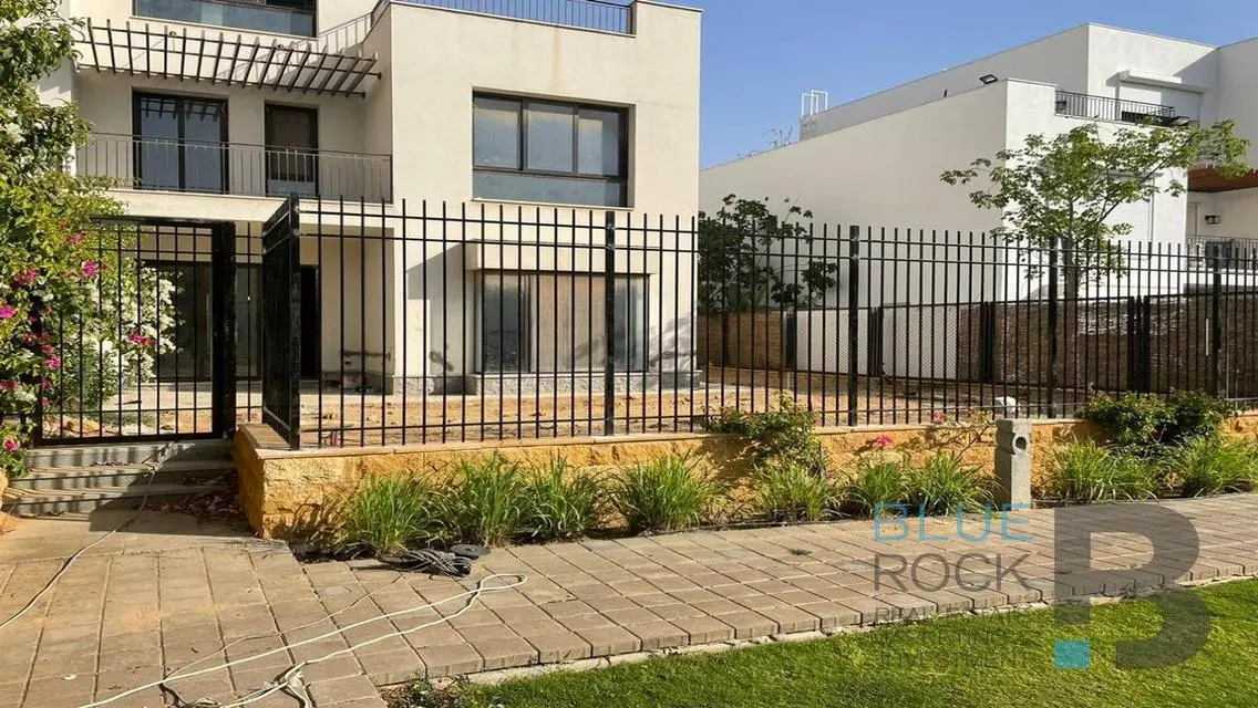 Luxurious Apartment with 286 sqm in the Heart of the City