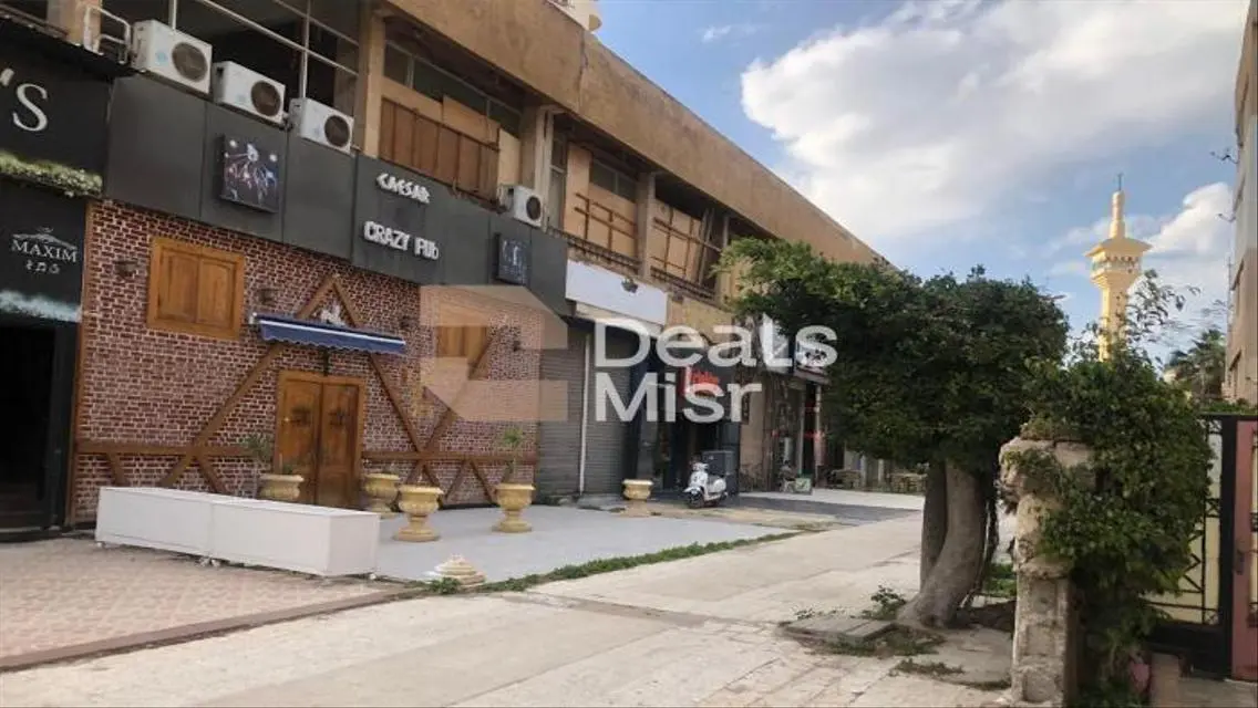 Luxury Apartment with 240 Meters in the Heart of the City