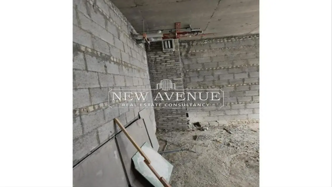 Luxury Apartment for Sale with Spacious Living Area