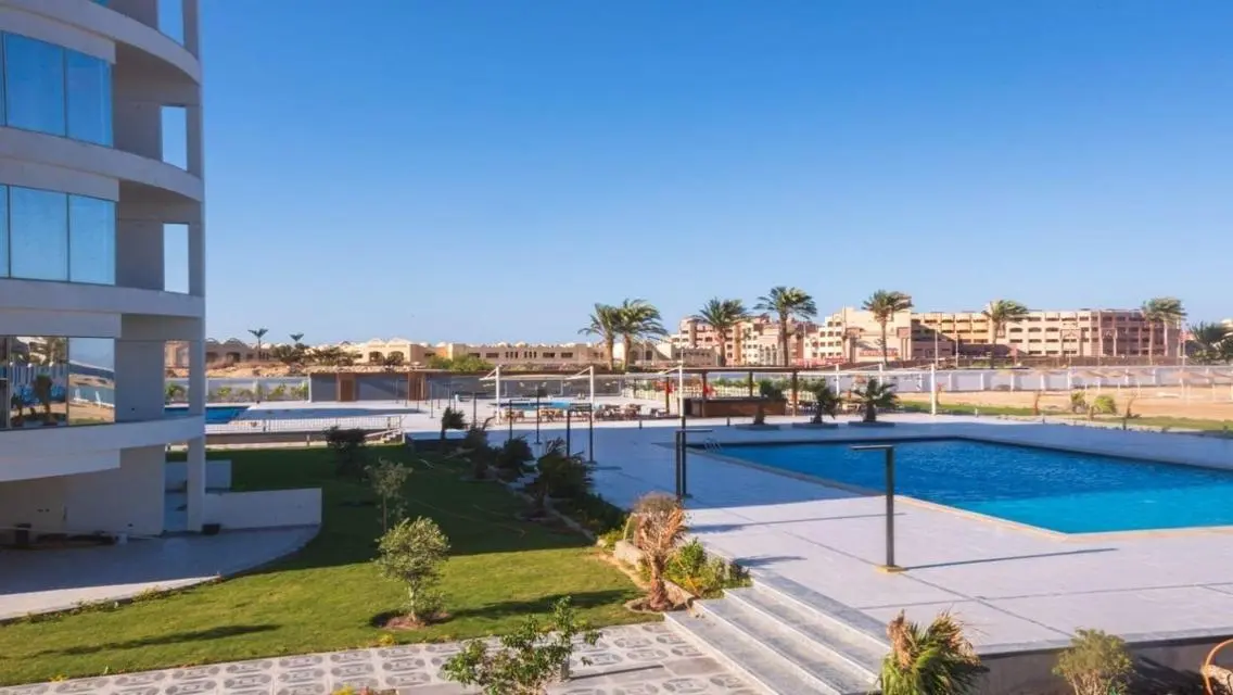 Luxury Apartment for Sale with Lake View