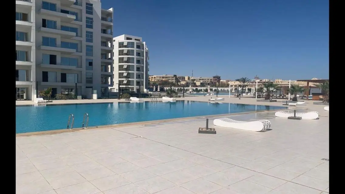 Luxury Apartment for Sale with Lake View