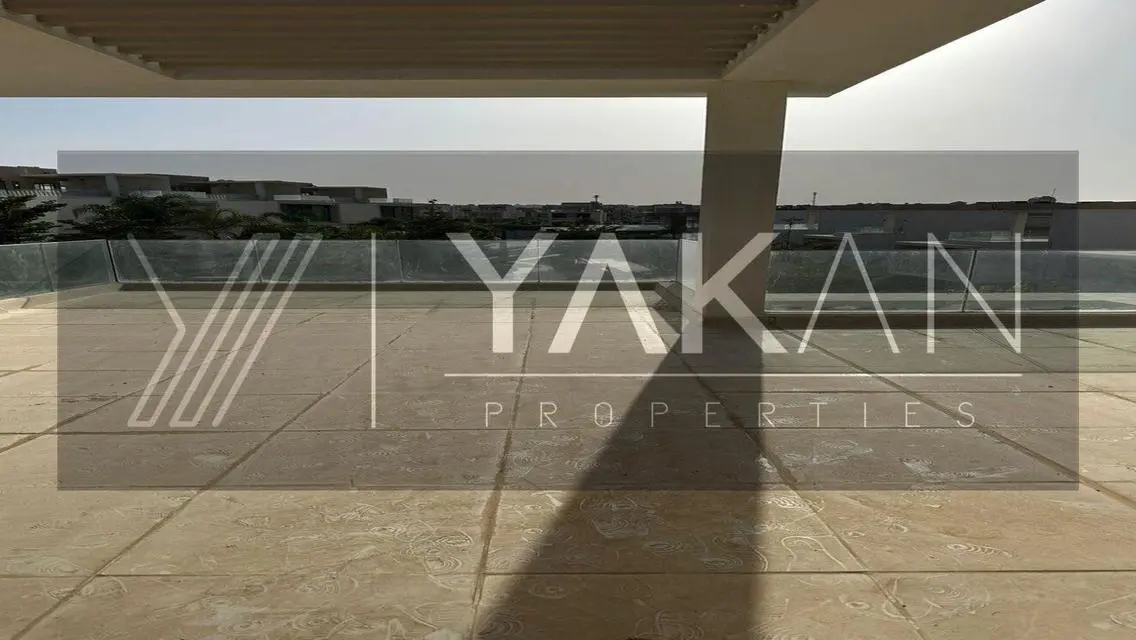 Luxury Apartment Overlooking Lakes for Sale