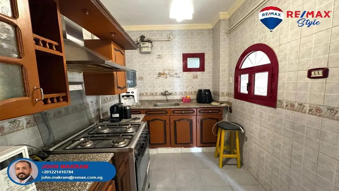 شقة فاخرة بإطلالة مميزة للبيع