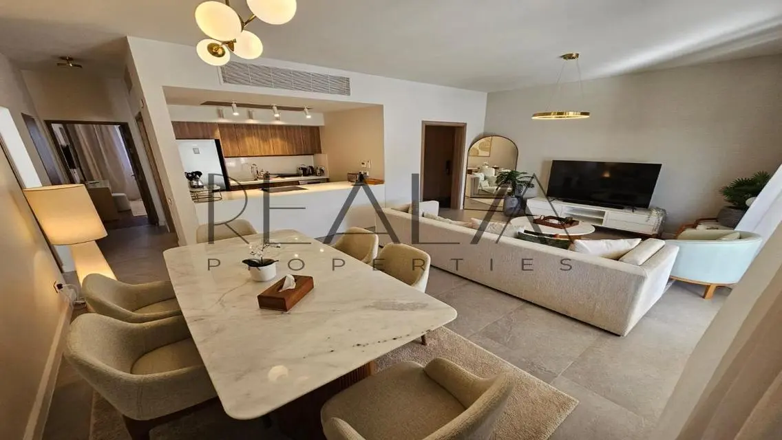 Luxury Villa with Private Garden and Pool