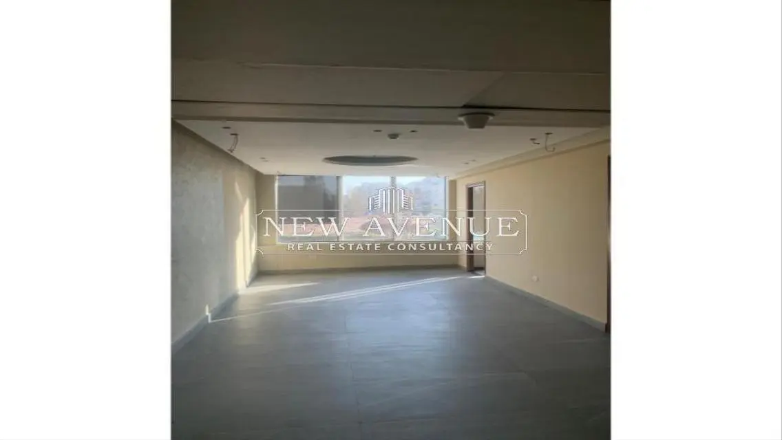 Stunning 800-meter Apartment for Sale