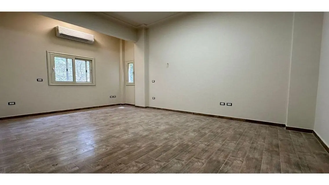 160 Sq Meter Apartment in a Prime Location