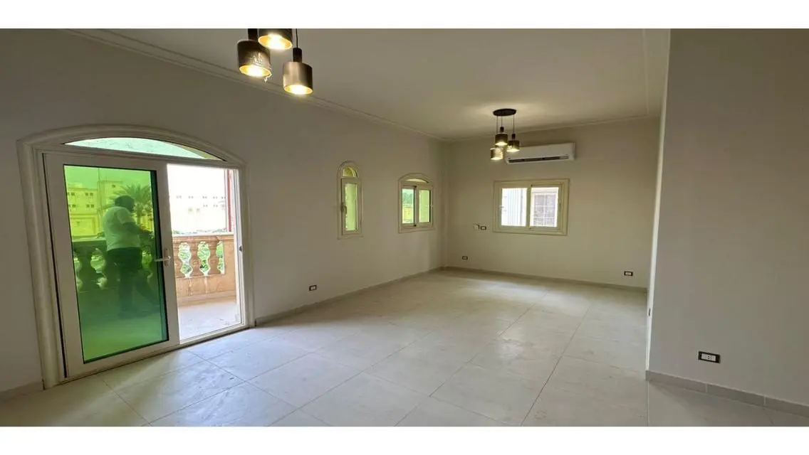160 Sq Meter Apartment in a Prime Location