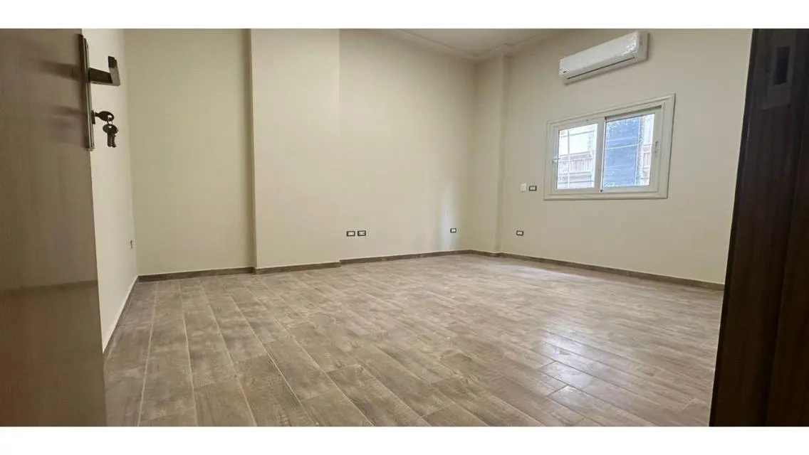160 Sq Meter Apartment in a Prime Location