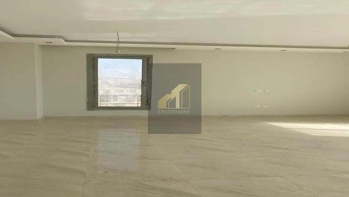 شقة فاخرة للبيع بسعر مغري
