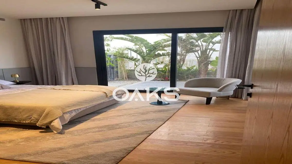Luxury Apartment with Spacious Living in the Heart of the City