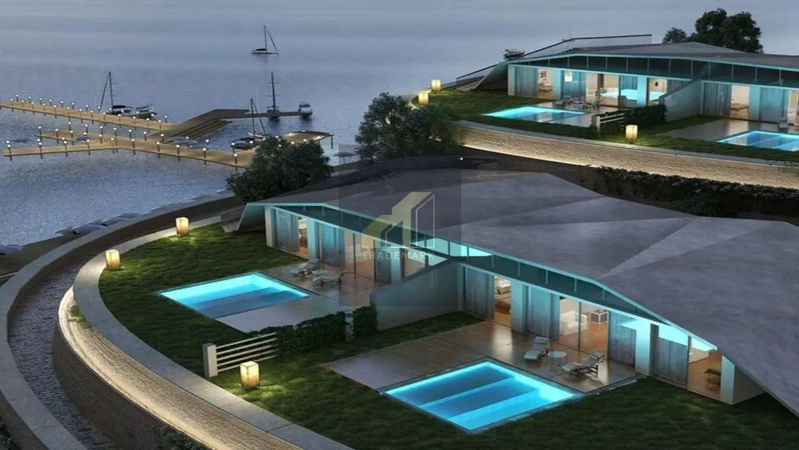 Luxury Apartment with Lake View - 125 sqm