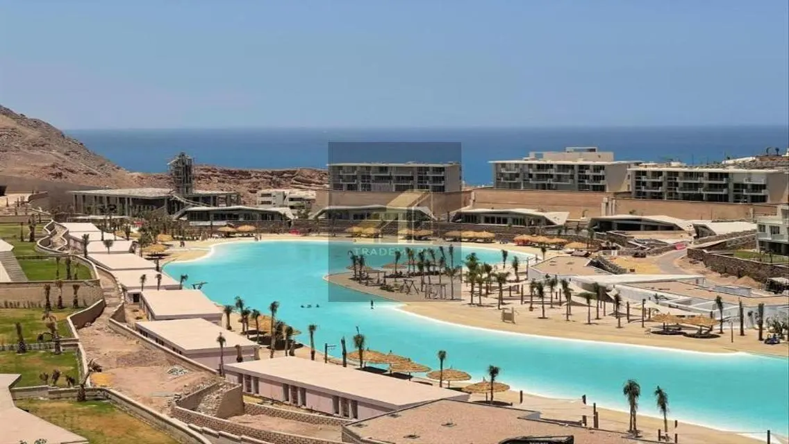 Luxury Apartment with Lake View - 125 sqm