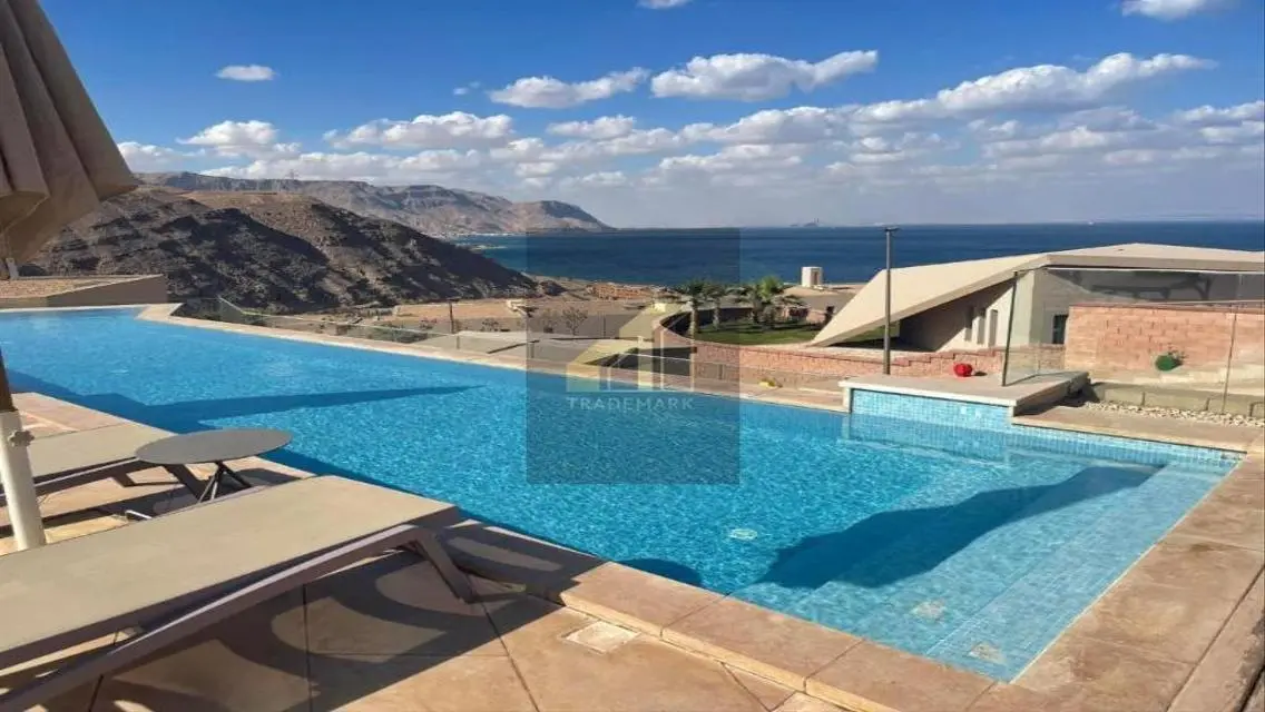Luxury Apartment with Lake View - 125 sqm