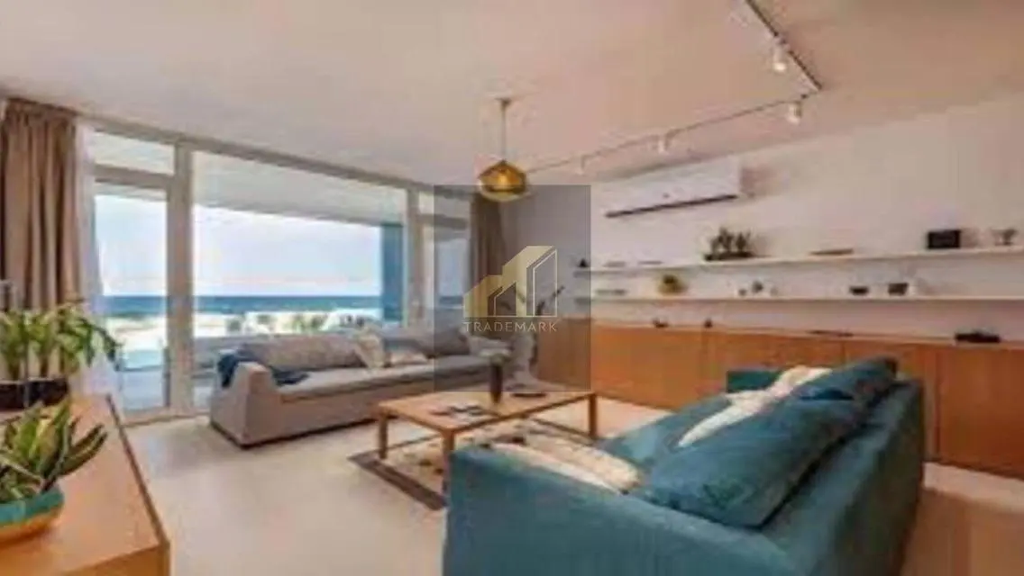 Luxury Apartment with Lake View - 125 sqm