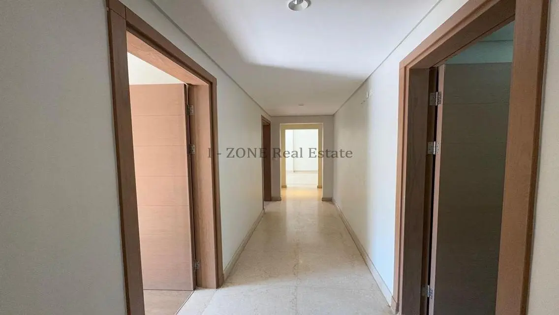 Luxury Apartment in I-Zone for 65000 EGP