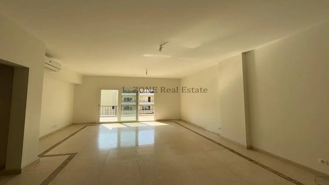 Luxury Apartment in I-Zone for 65000 EGP