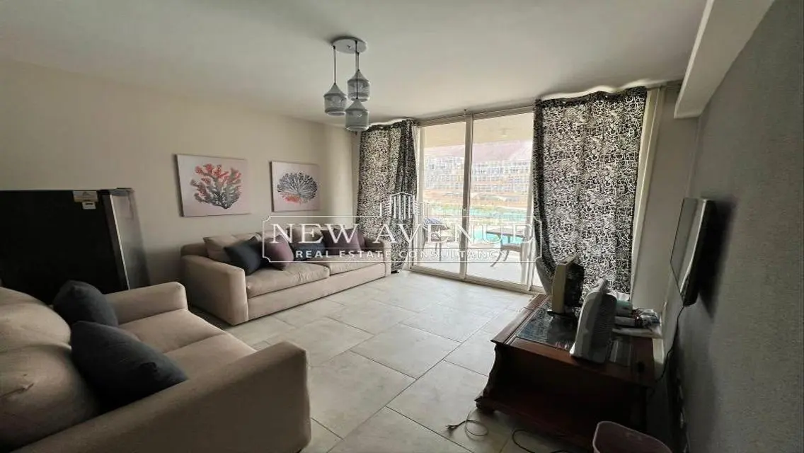 Stunning Apartment with Study Room in Prime Location