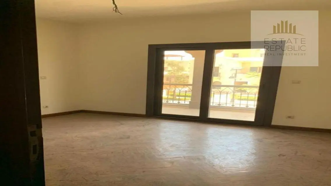 Luxury Villa for Sale in Estate Republic