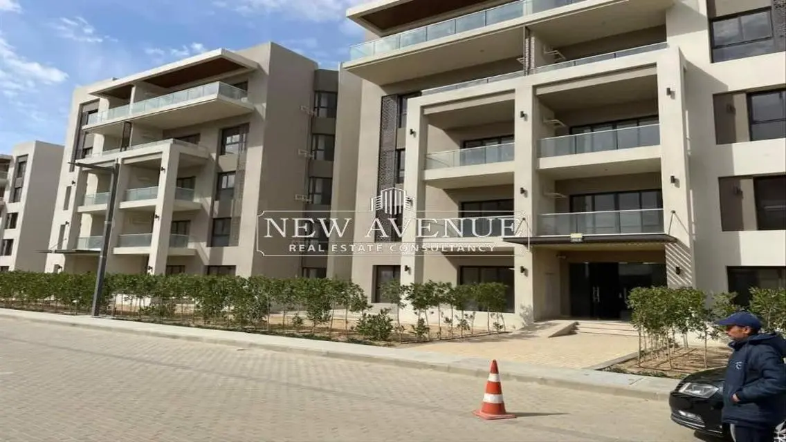 Luxurious Apartment with Spacious Design and Stunning View