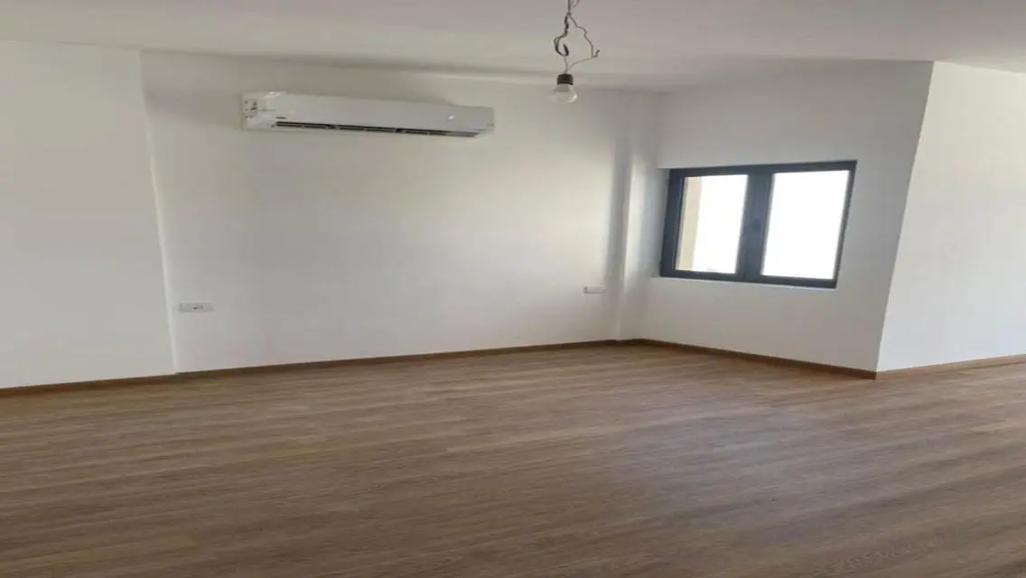 Luxury Apartment for Sale with Spacious Design