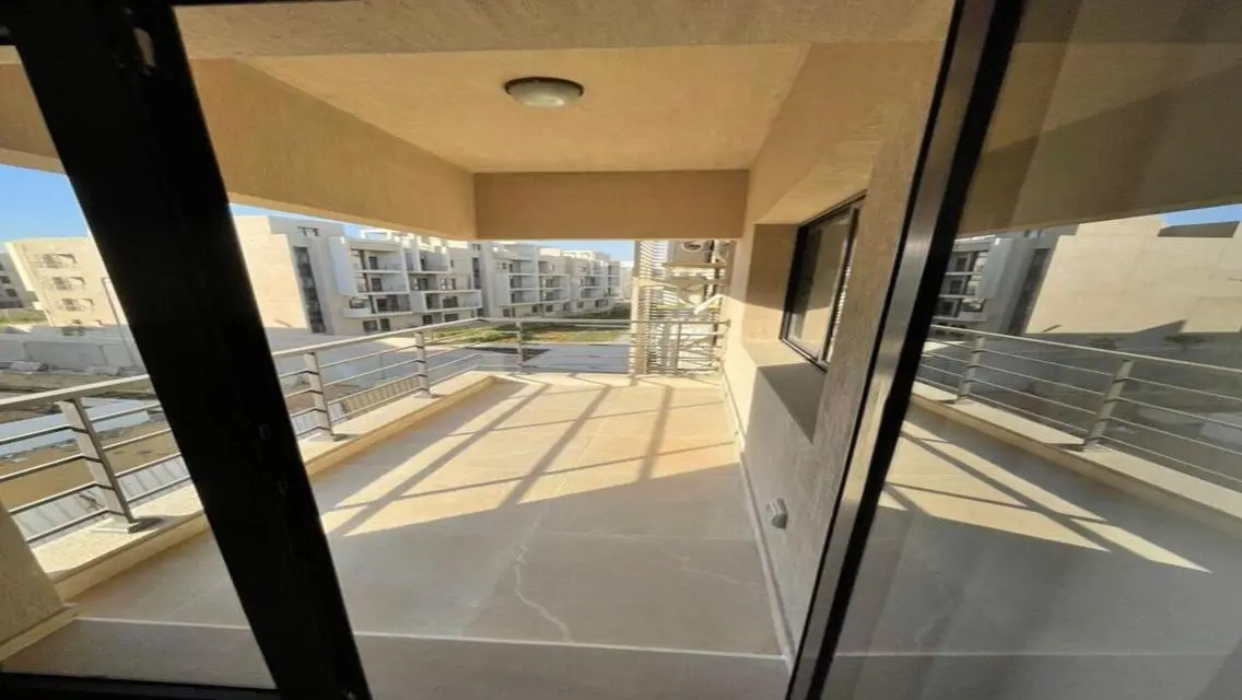 Luxury Apartment for Sale with Spacious Design