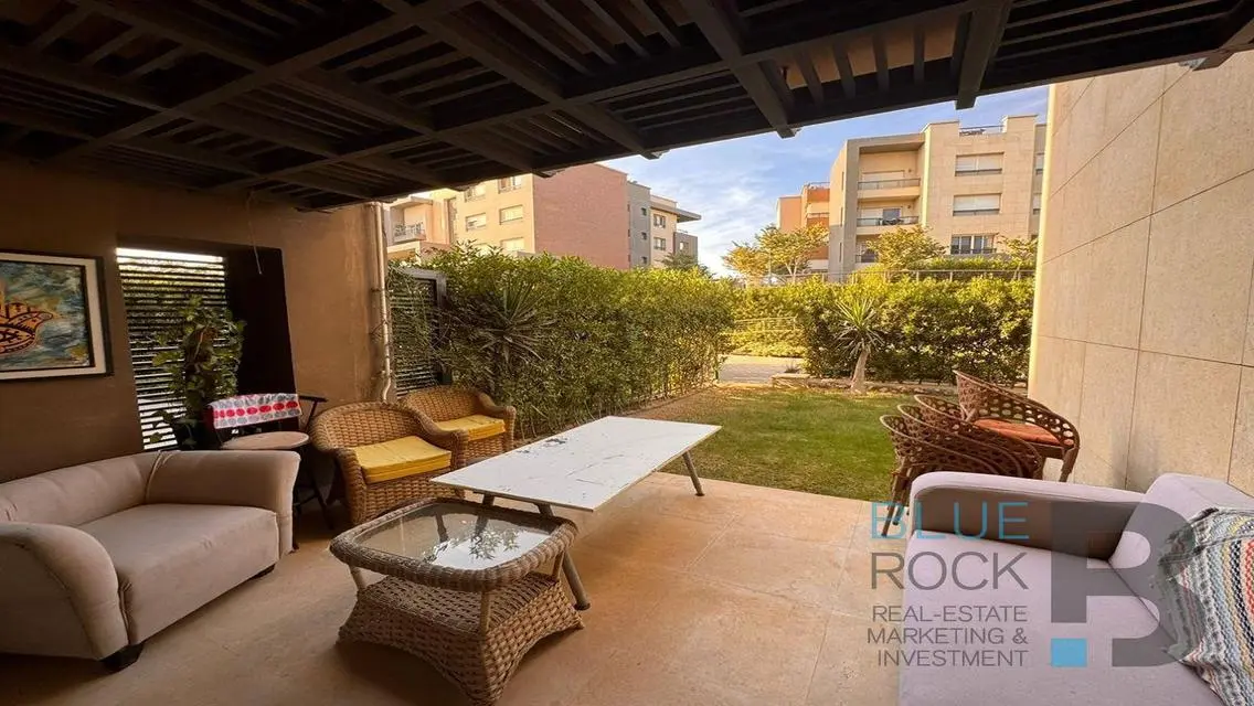 Luxury Villa for Sale with Private Garden and Shared Pool