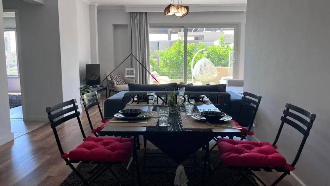 Luxury Apartment with Central Air Conditioning in a Prime Location