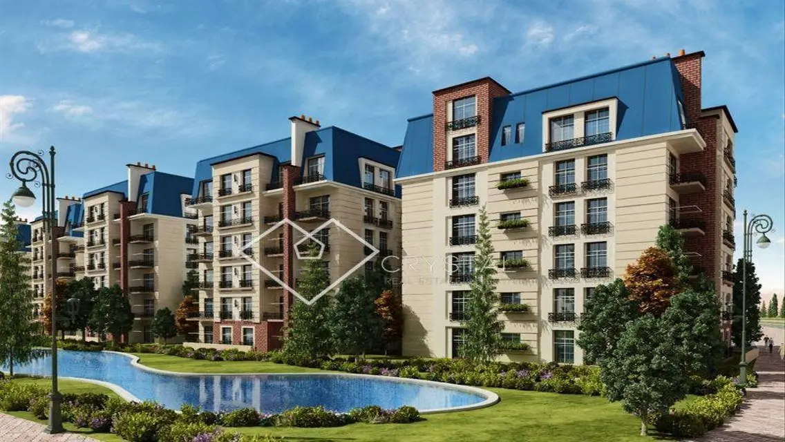 Luxury Apartment with Private Garden in the Heart of the City